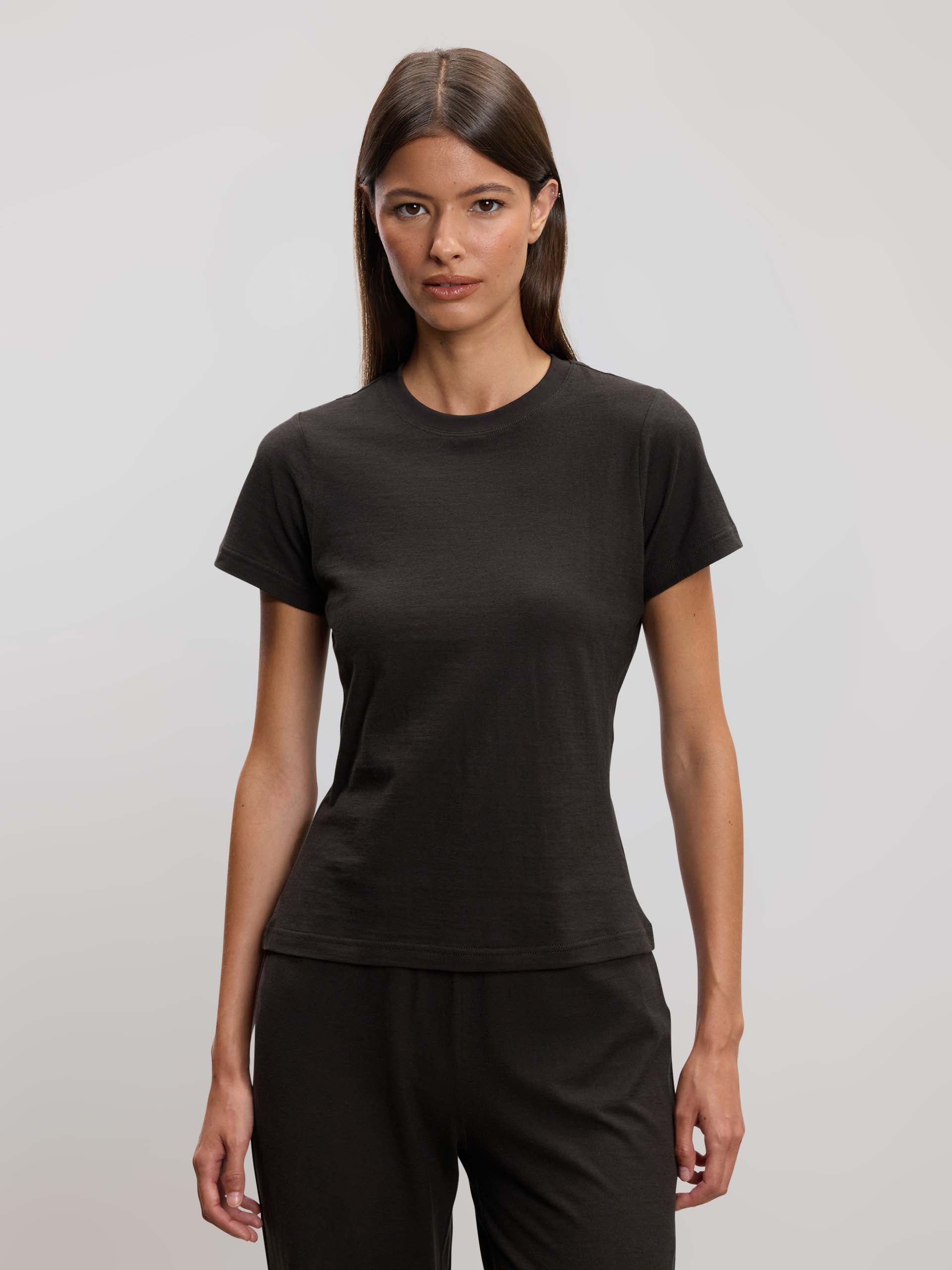 Womens Linen Blend T-Shirt in Brown