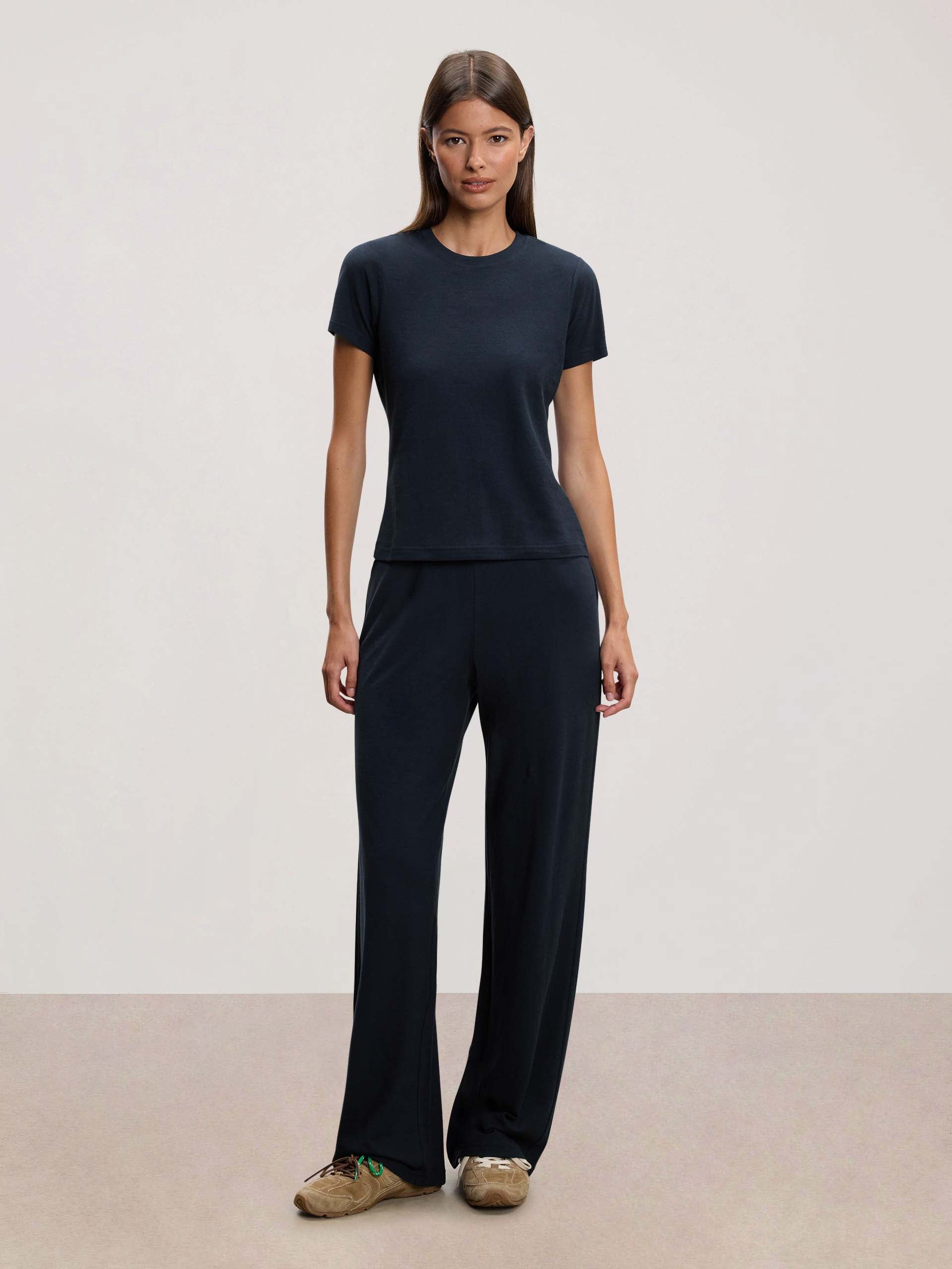 Womens Linen Blend T-Shirt in Navy