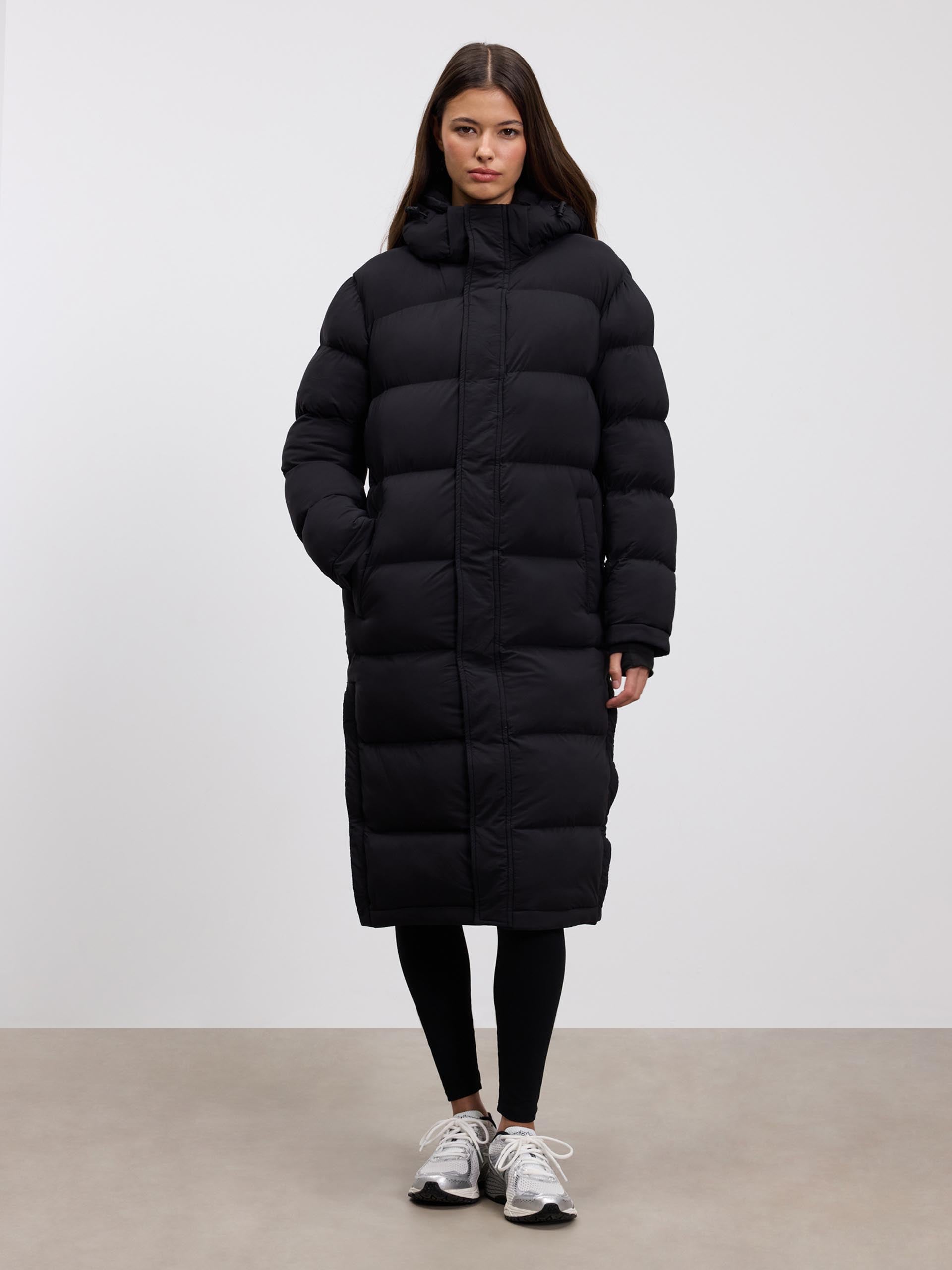 Womens Mid Length Puffer Jacket in Black