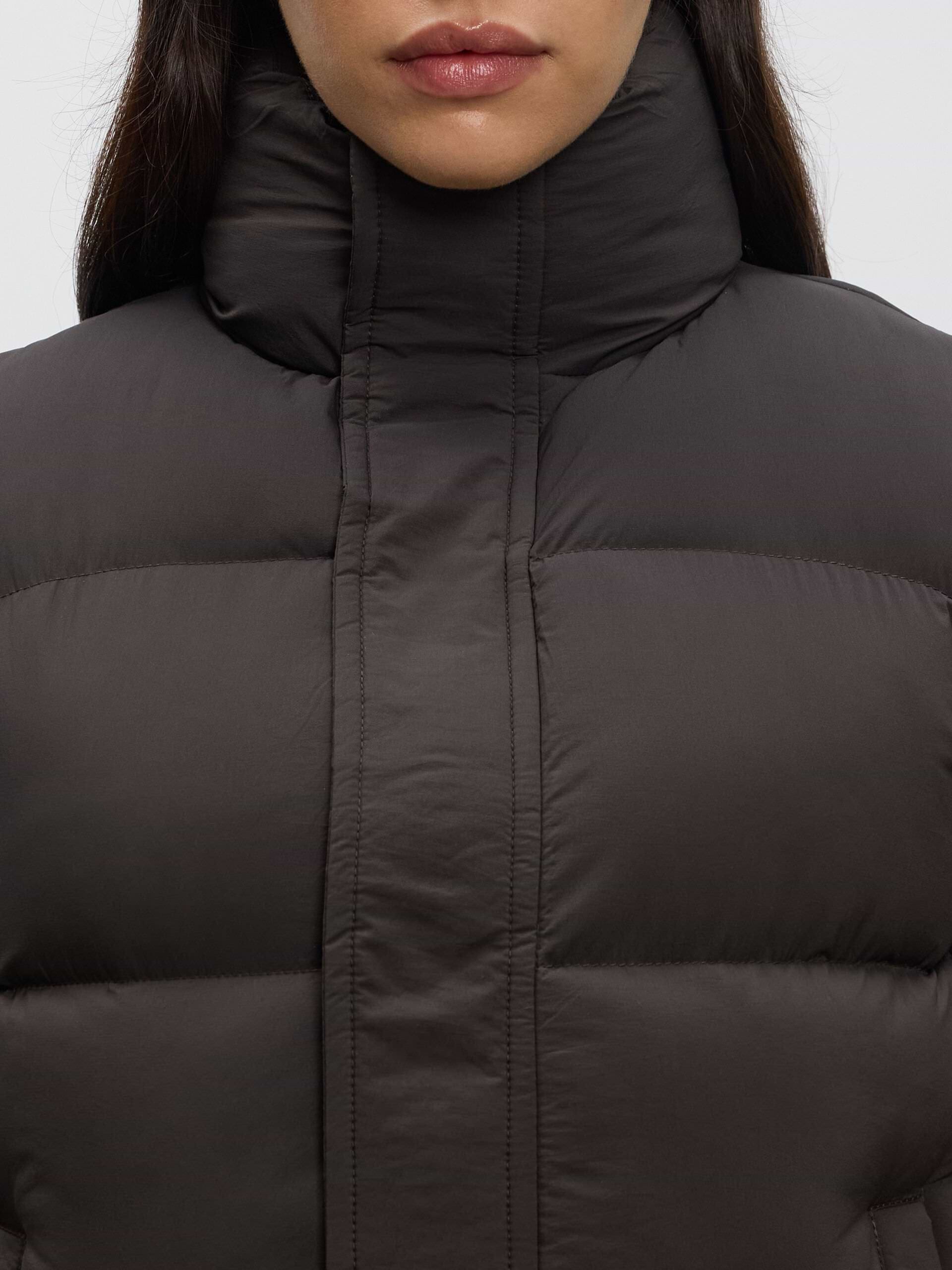 Womens Puffer Gilet in Brown