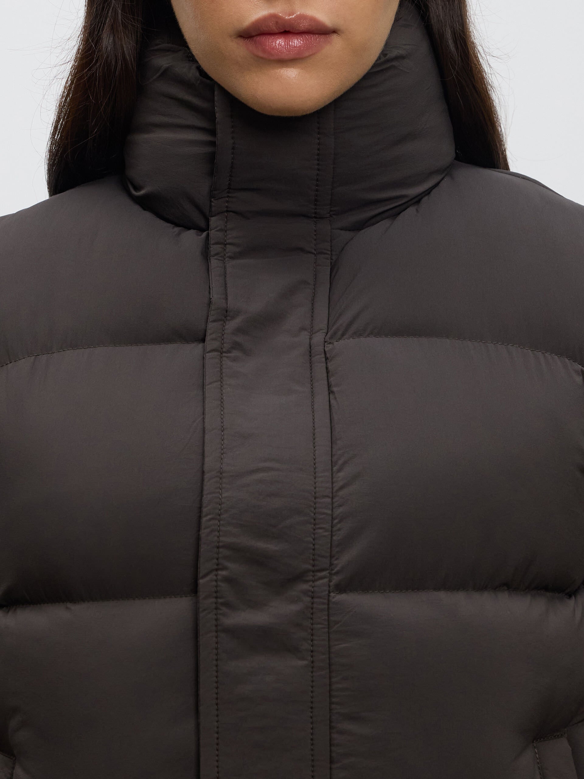 Womens Puffer Gilet in Brown