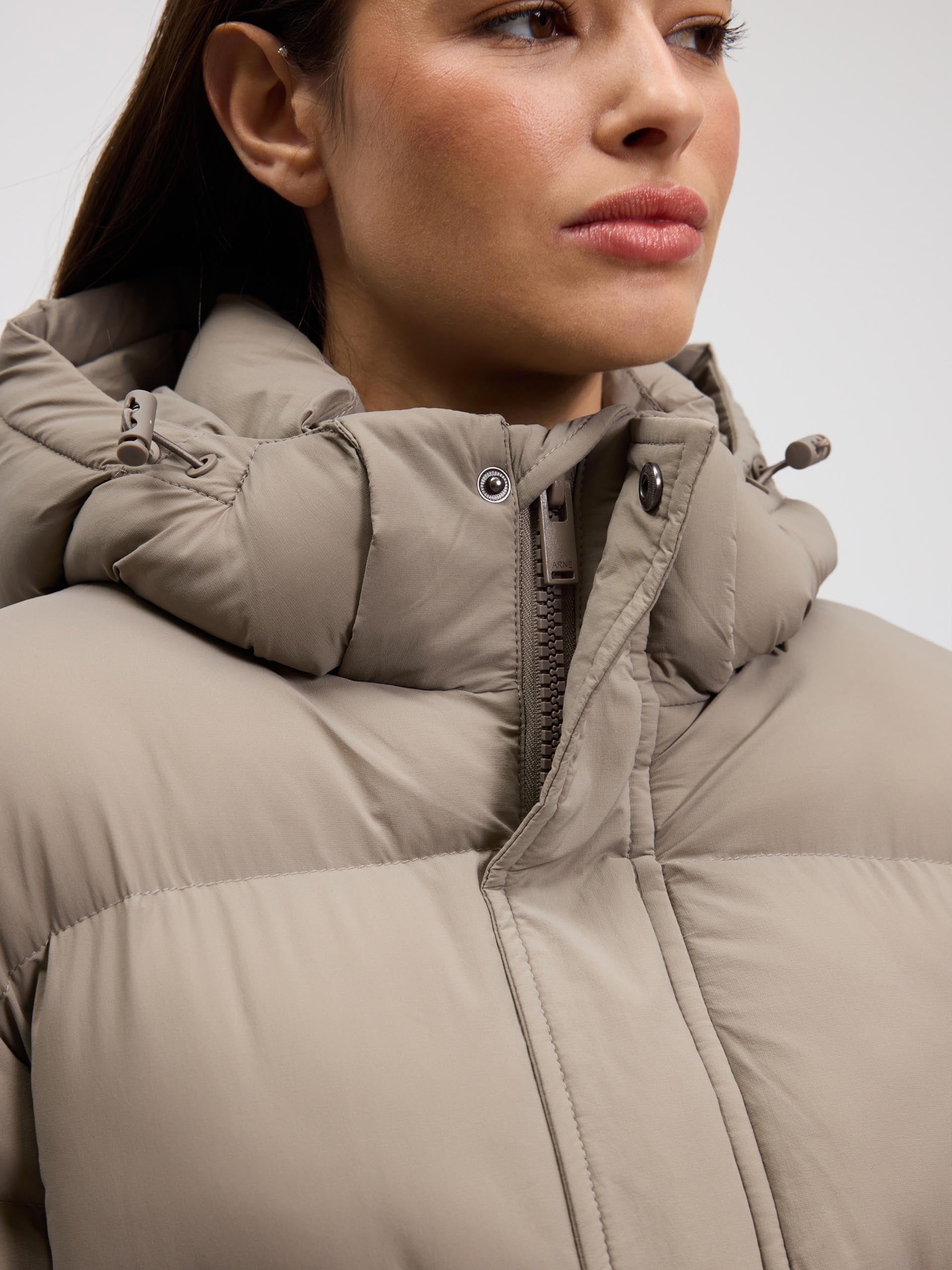 Womens Puffer Jacket in Stone