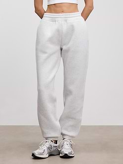 Womens Relaxed Cuffed Jogger in Marl Grey