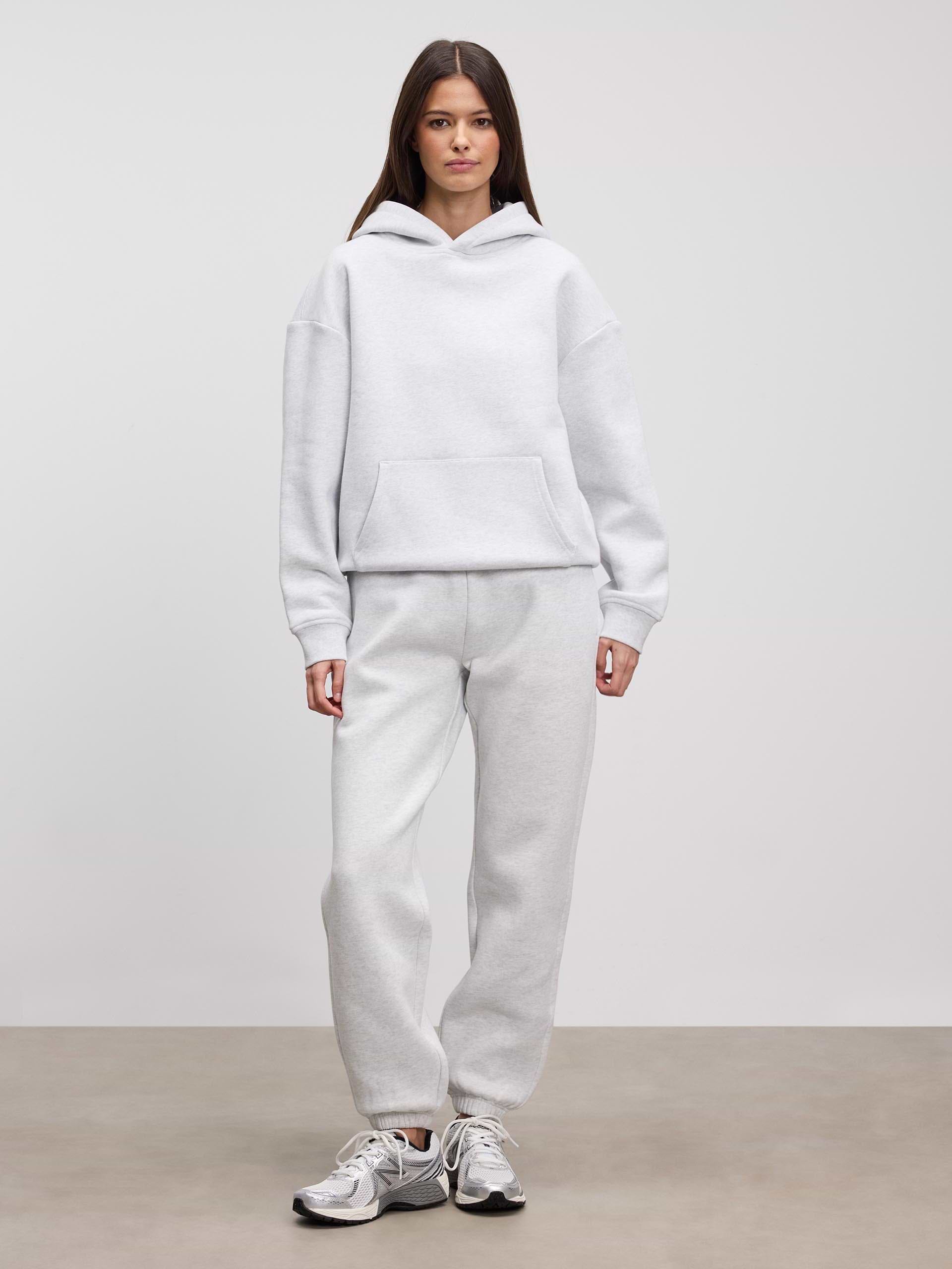 Womens Relaxed Cuffed Jogger in Marl Grey