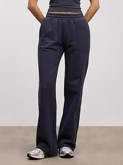 Womens Relaxed Straight Leg Jogger in Slate Blue