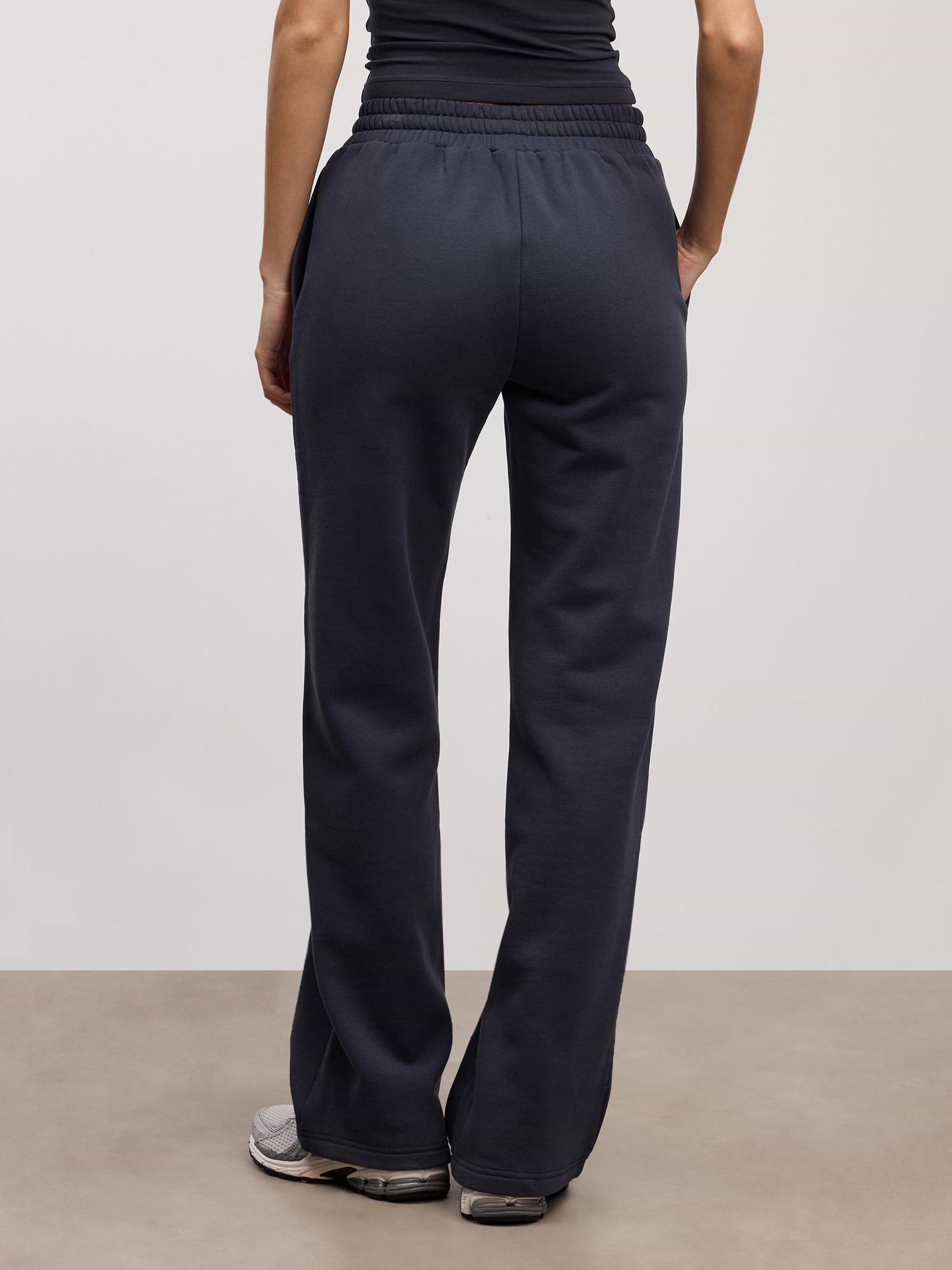 Womens Relaxed Straight Leg Jogger in Slate Blue