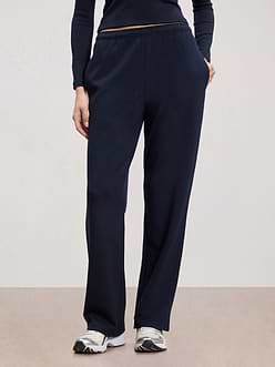 Womens Soft Interlock Jogger in Navy