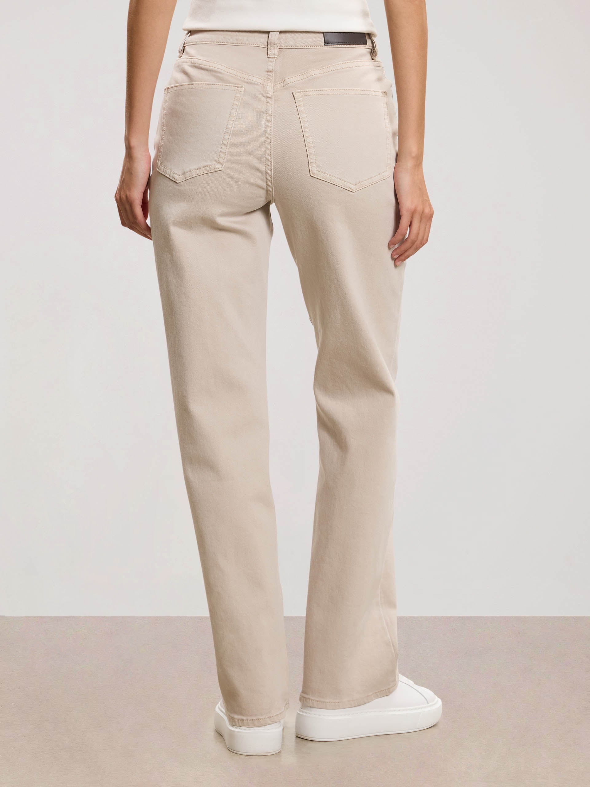 Womens Straight Leg Denim Jeans in Beige