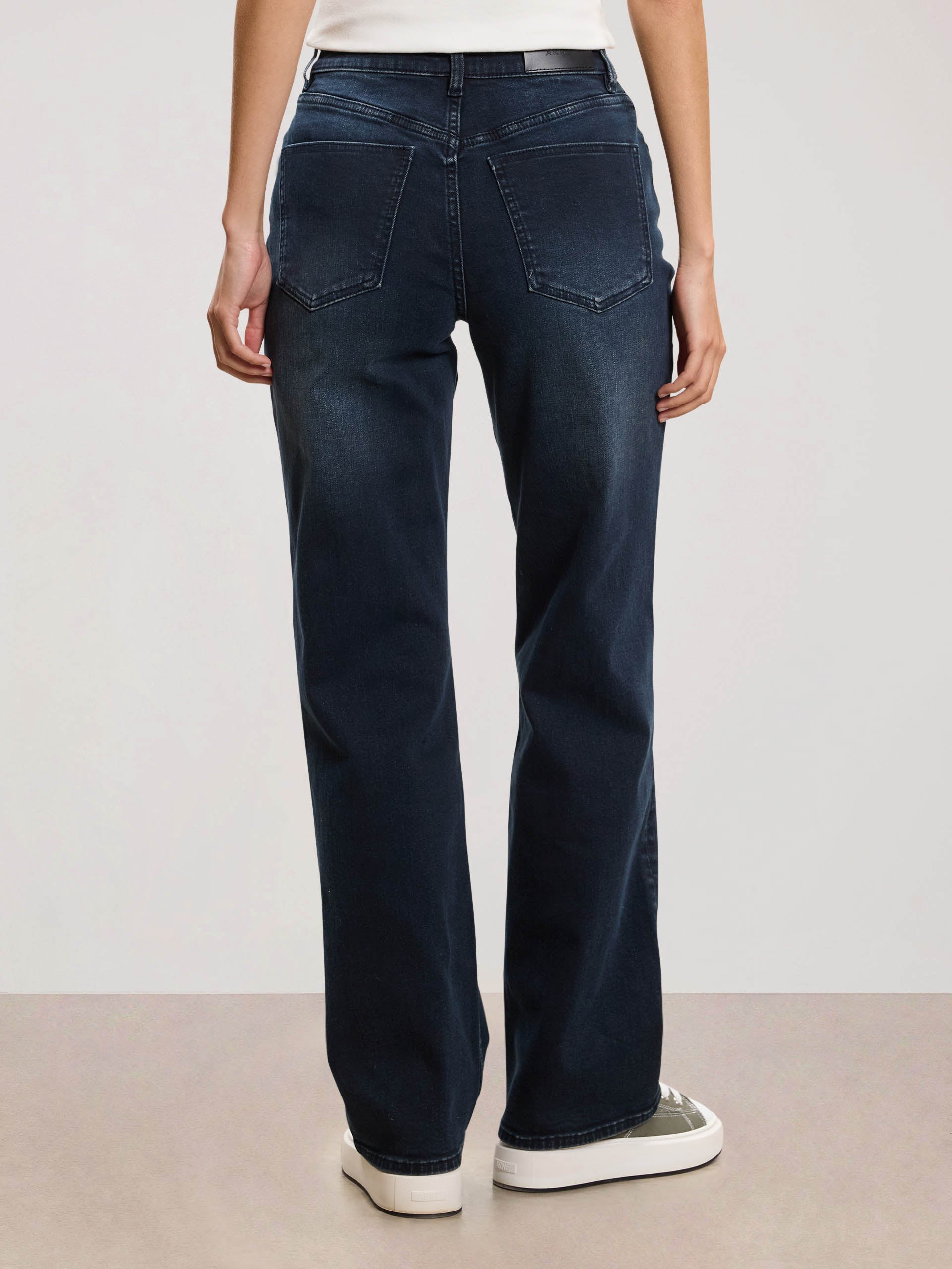 Womens Straight Leg Denim Jeans in Midnight Blue