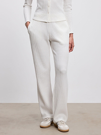 Womens Waffle Straight Leg Trouser in Ecru