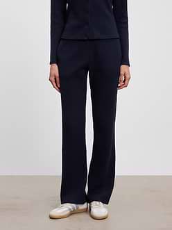 Womens Waffle Straight Leg Trouser in Navy