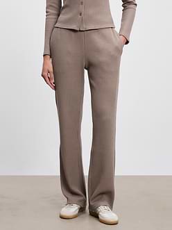 Womens Waffle Straight Leg Trouser in Taupe