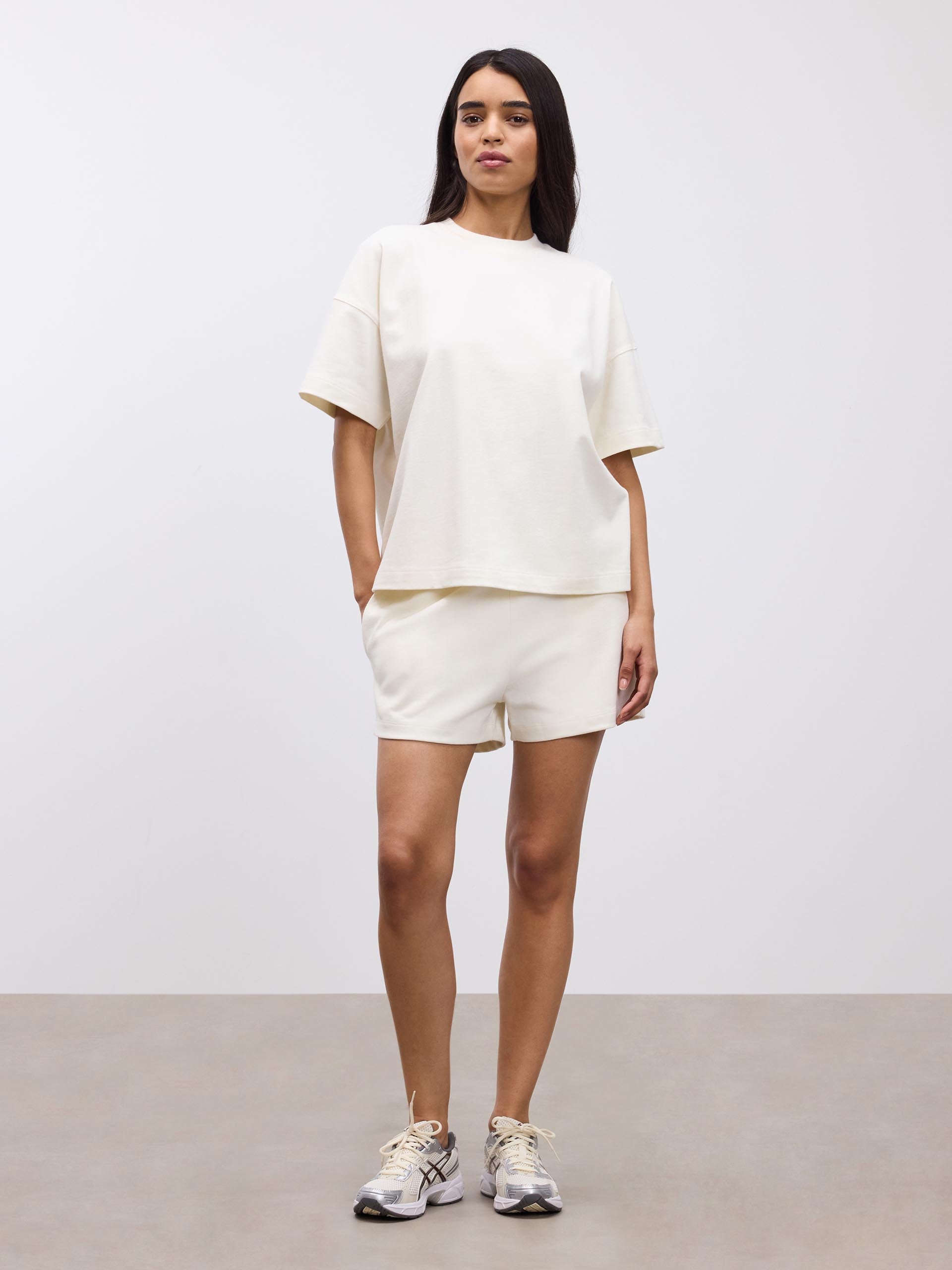 Womens Brushed Relaxed Short in Ecru