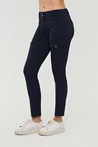 Navy ||