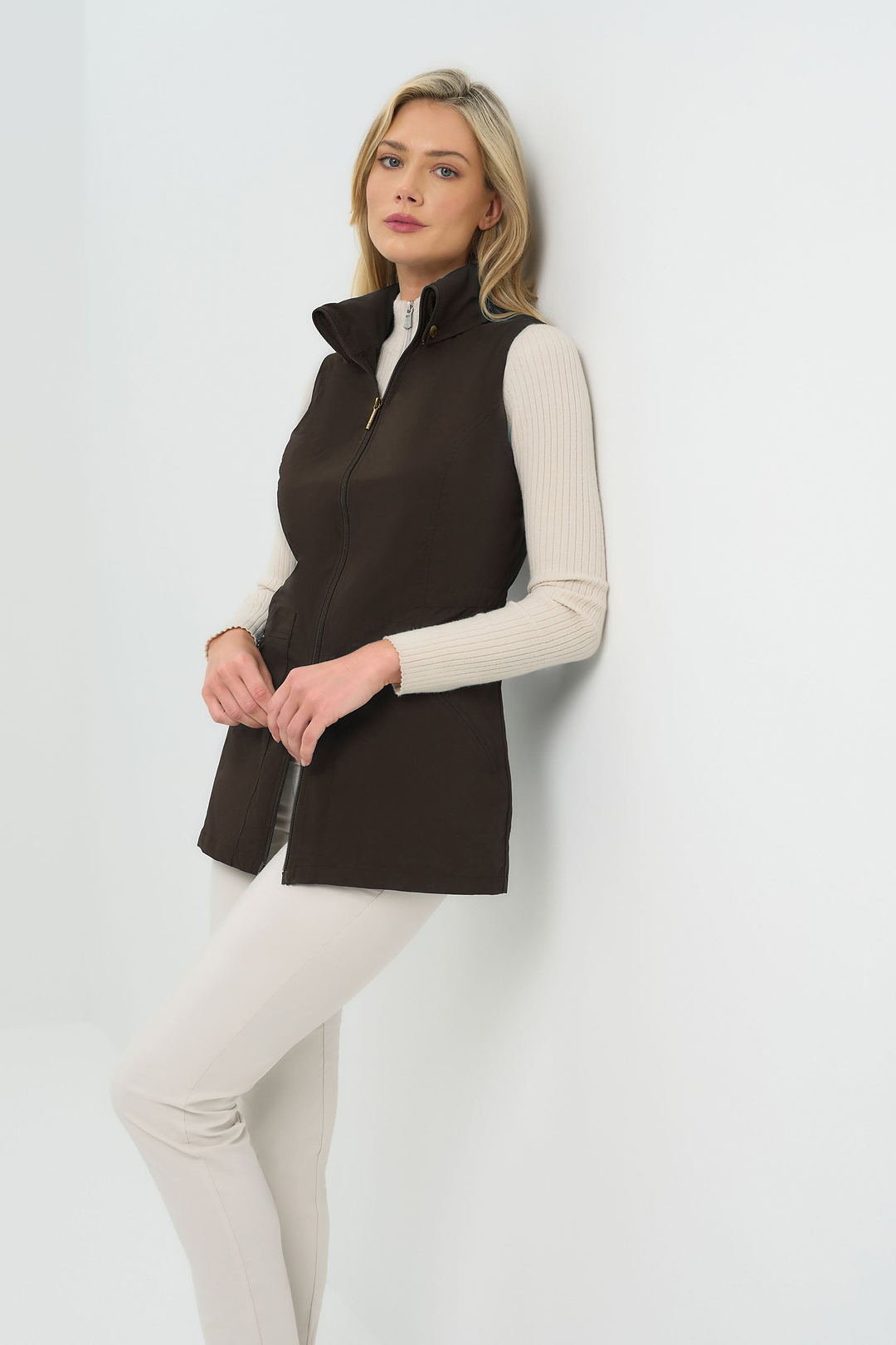 Delaney Travel Vest | Anatomie