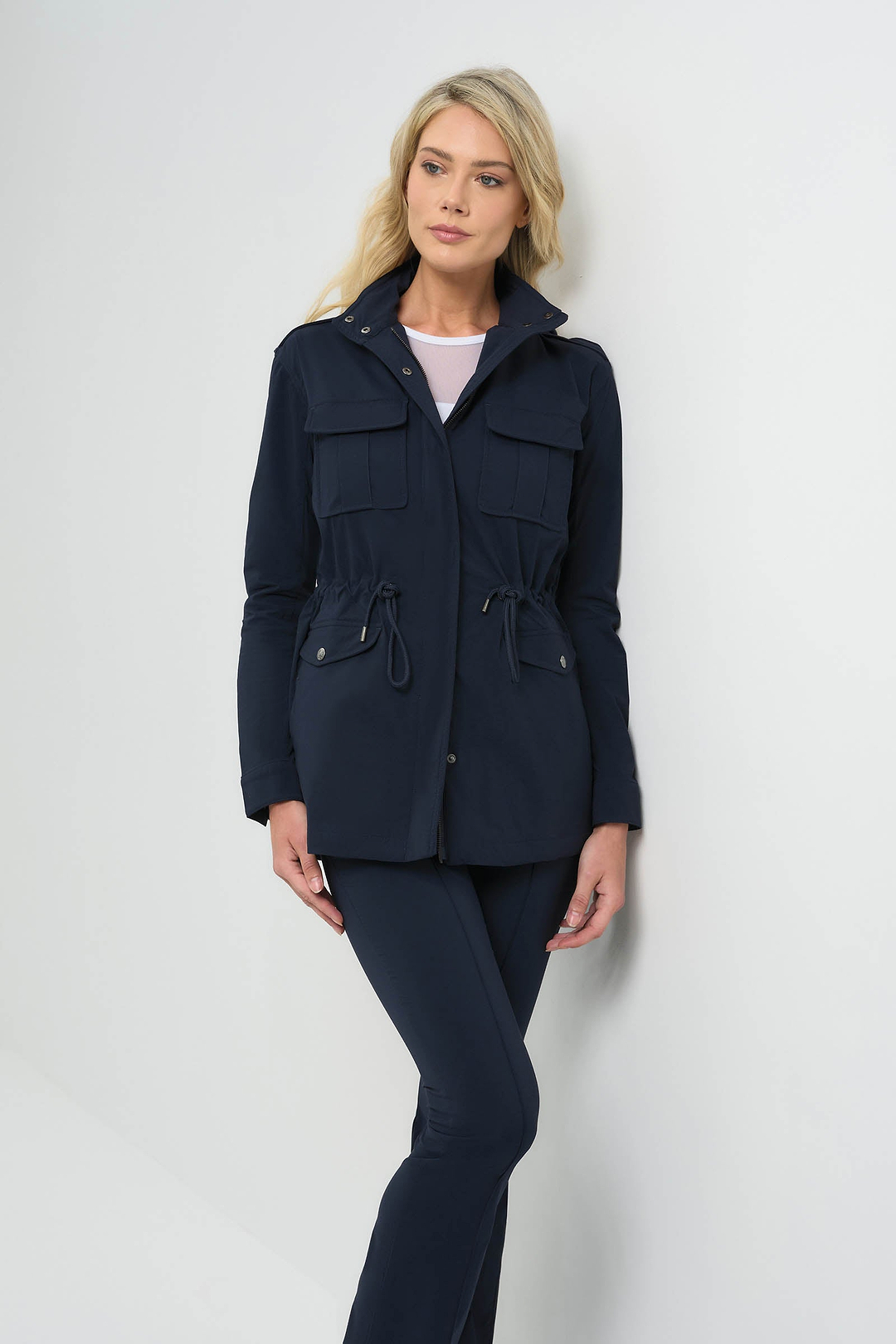 Courtney Lightweight Utility Jacket with Hood – Anatomie