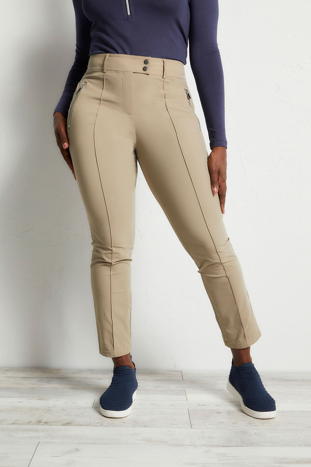 Curvy Zippered Pants | Golf Apparel | Anatomie