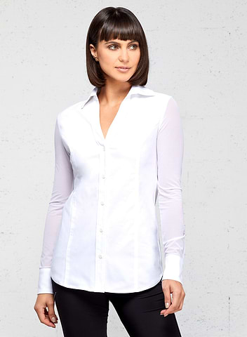 Atuendo elegante para el aeropuerto: la camisa abotonada Beth