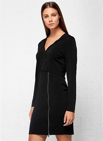 El vestido con capucha antiarrugas Fresia