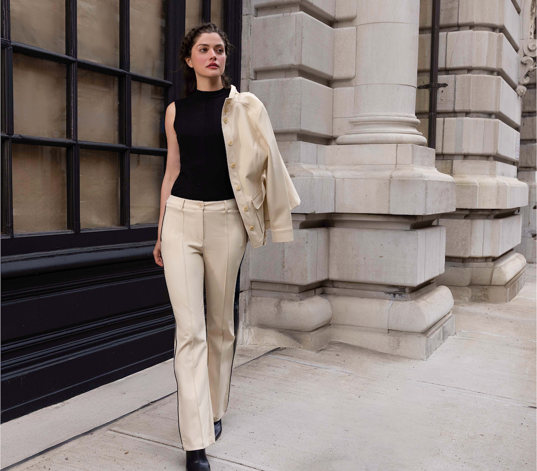 Best Travel Clothes for Women: The Ultimate Guide to Stylish, Comfortable, and Wrinkle-Resistant Packing