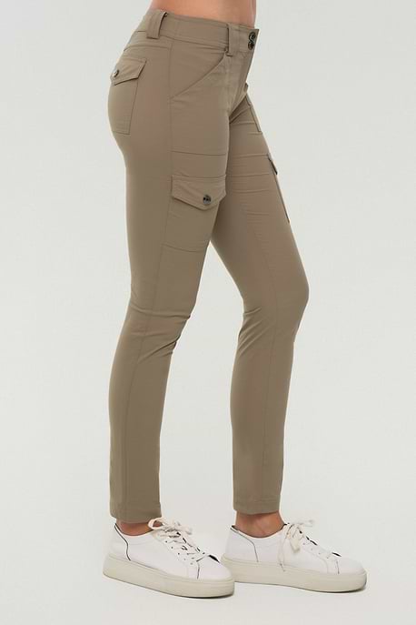 El pantalón cargo ajustado Kate