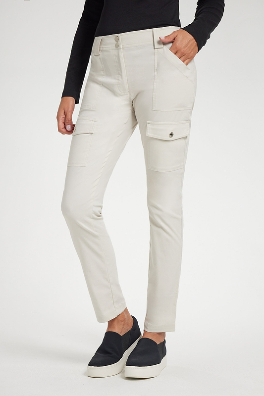 Pantalón cargo ajustado Kate en color piedra