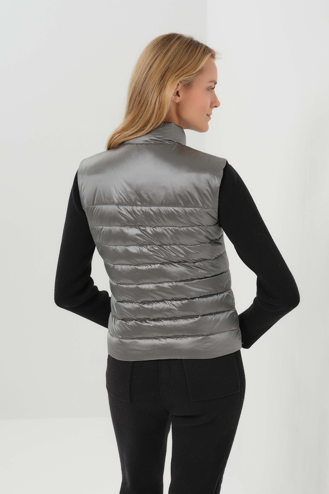 Vela Packable Puffer Vest