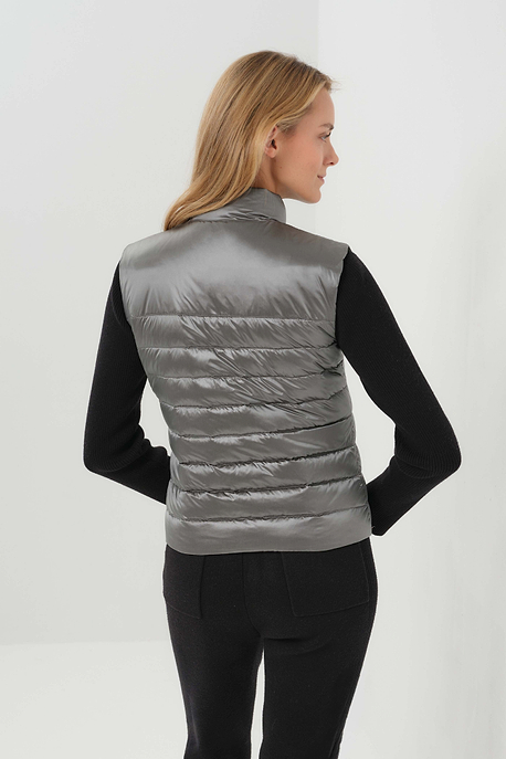 Vela Packable Puffer Vest