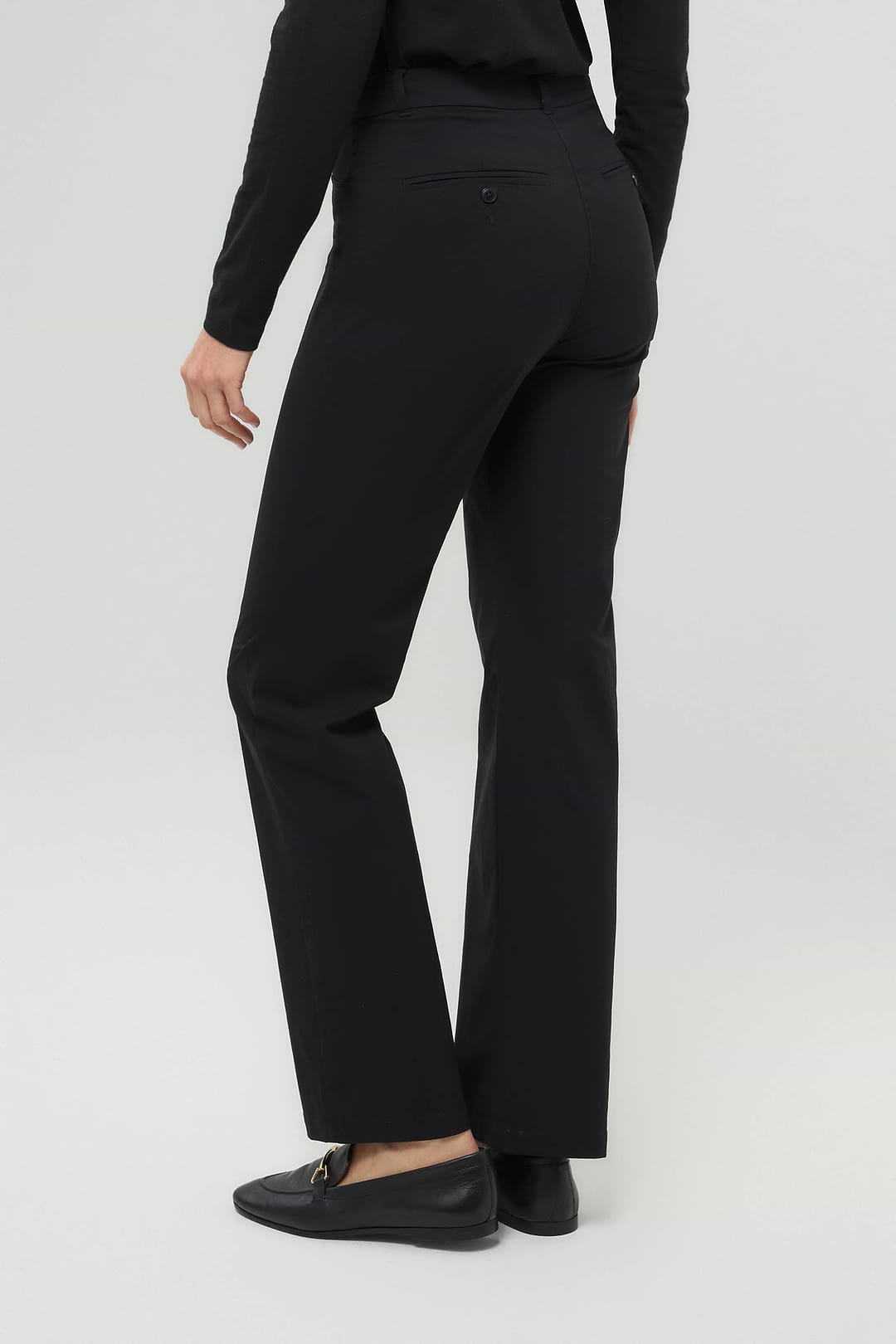 Alice Ultra Light Straight Leg Pant