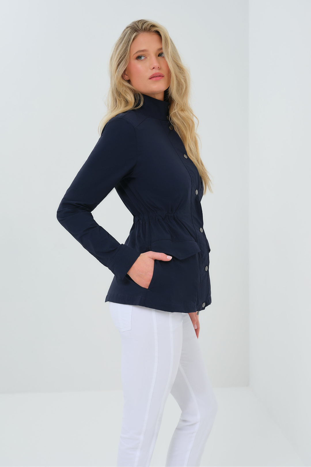 Chaqueta ultraligera con cierre a presión Lenny