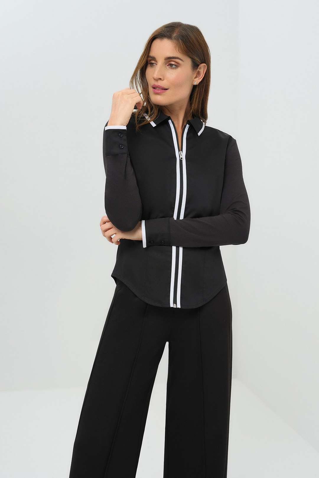 Bruna Collared Zip Top with Poplin Front – Anatomie