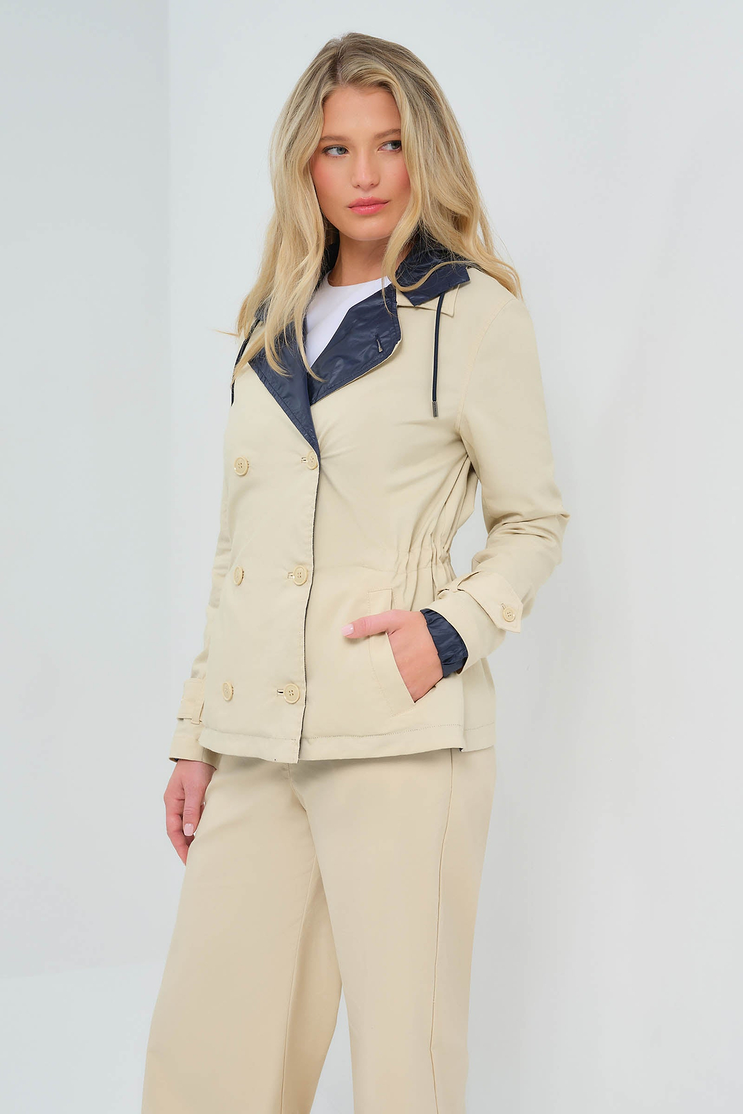 Chaqueta tipo gabardina reversible de algodón y nailon Lexie Performance