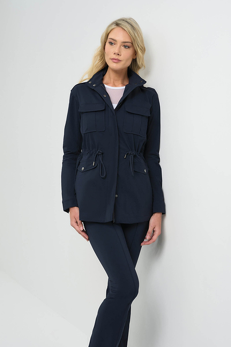 Chaqueta ligera utilitaria con capucha Courtney