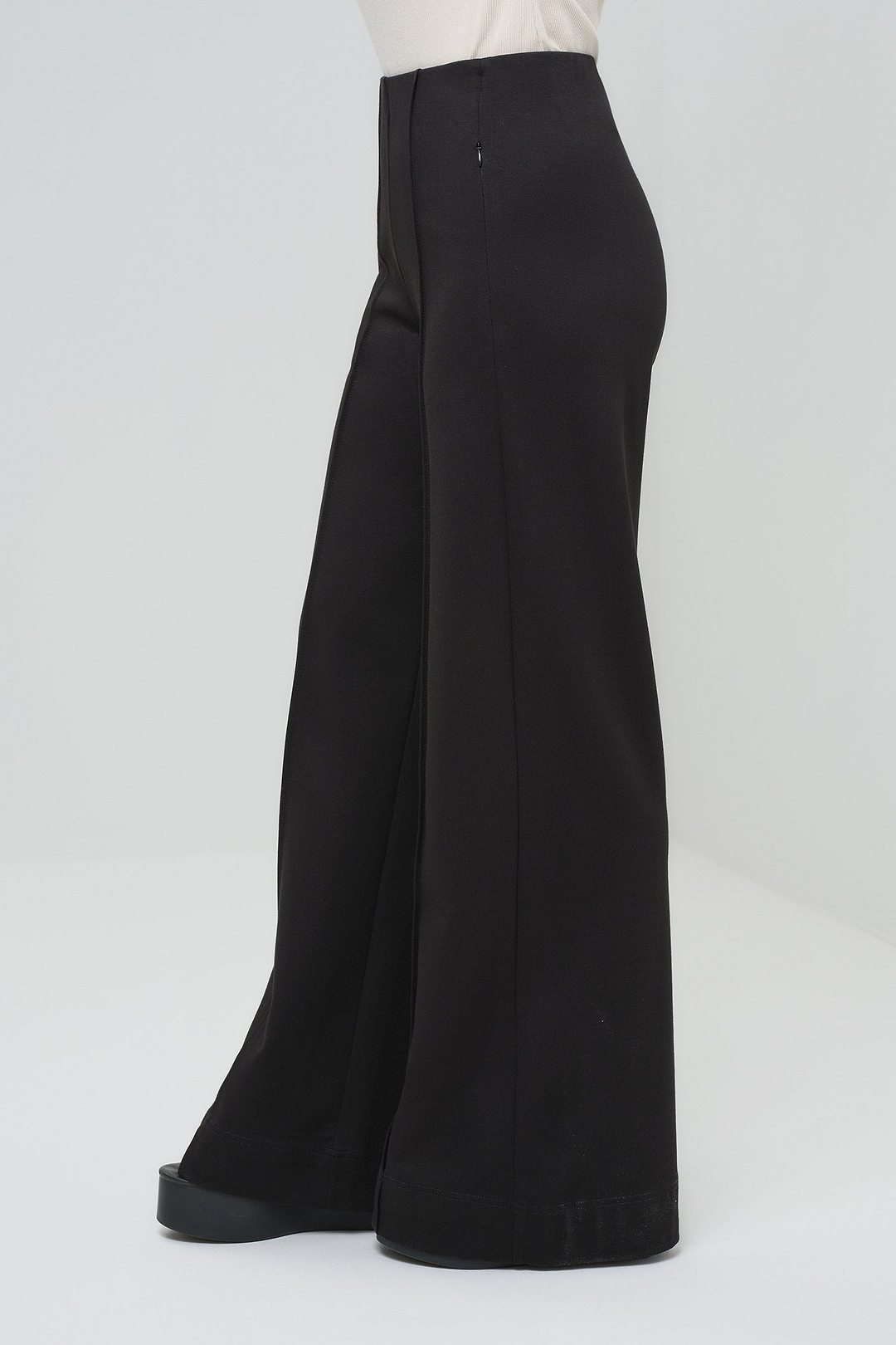 Meadow Pintuck Pant