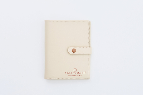 Atlas Passport Holder