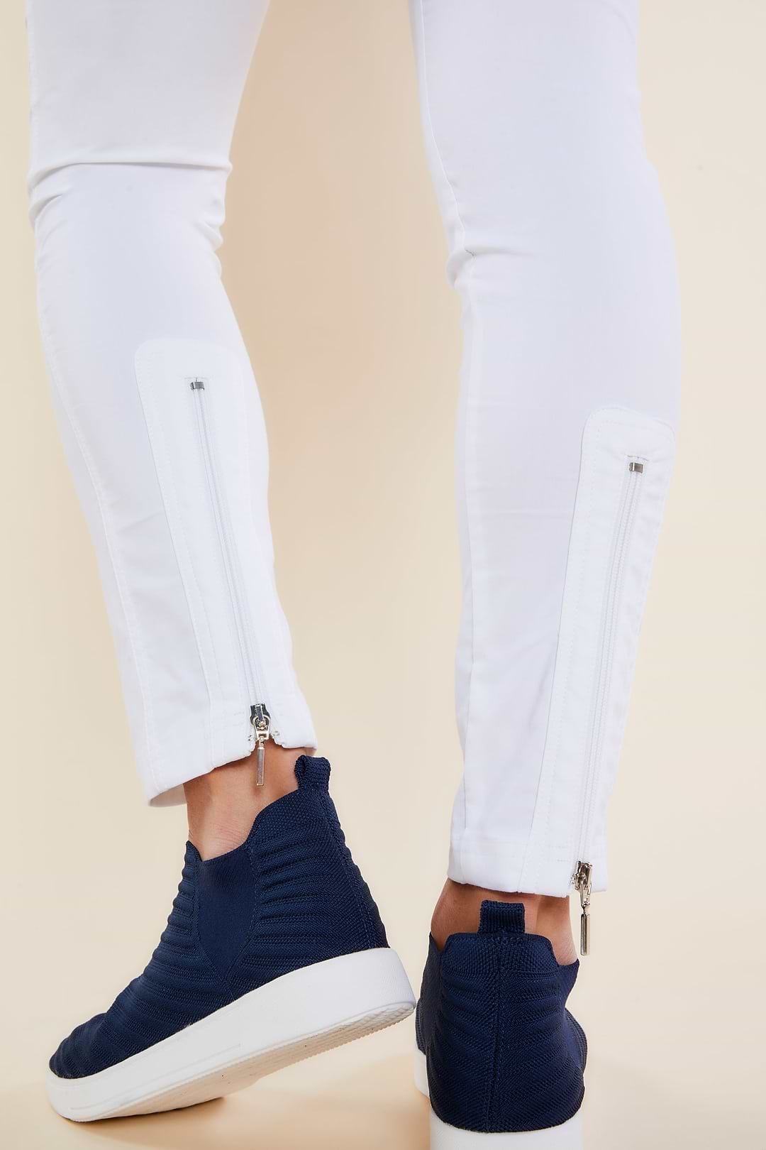 white||