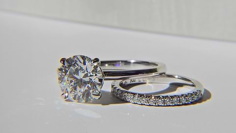 Round Solitaire Diamond Ring with Wedding Band
