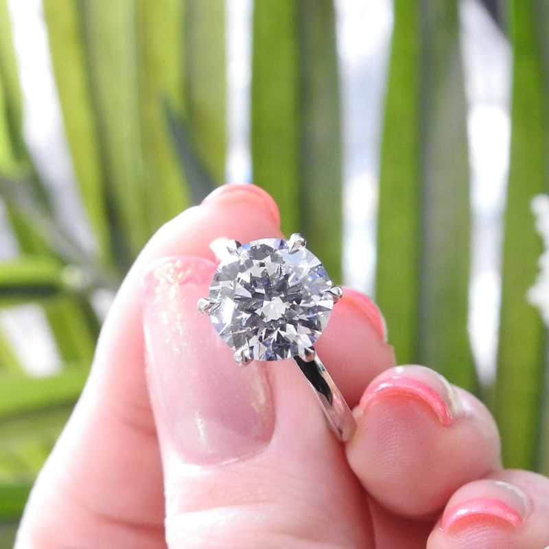 SOLD Round 3.20ct E VS2 IGI Lab Diamond Platinum Solitaire