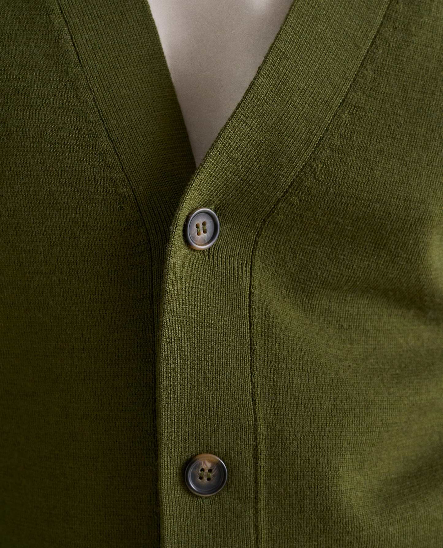Men's Merino V Neck Cardigan - Olive