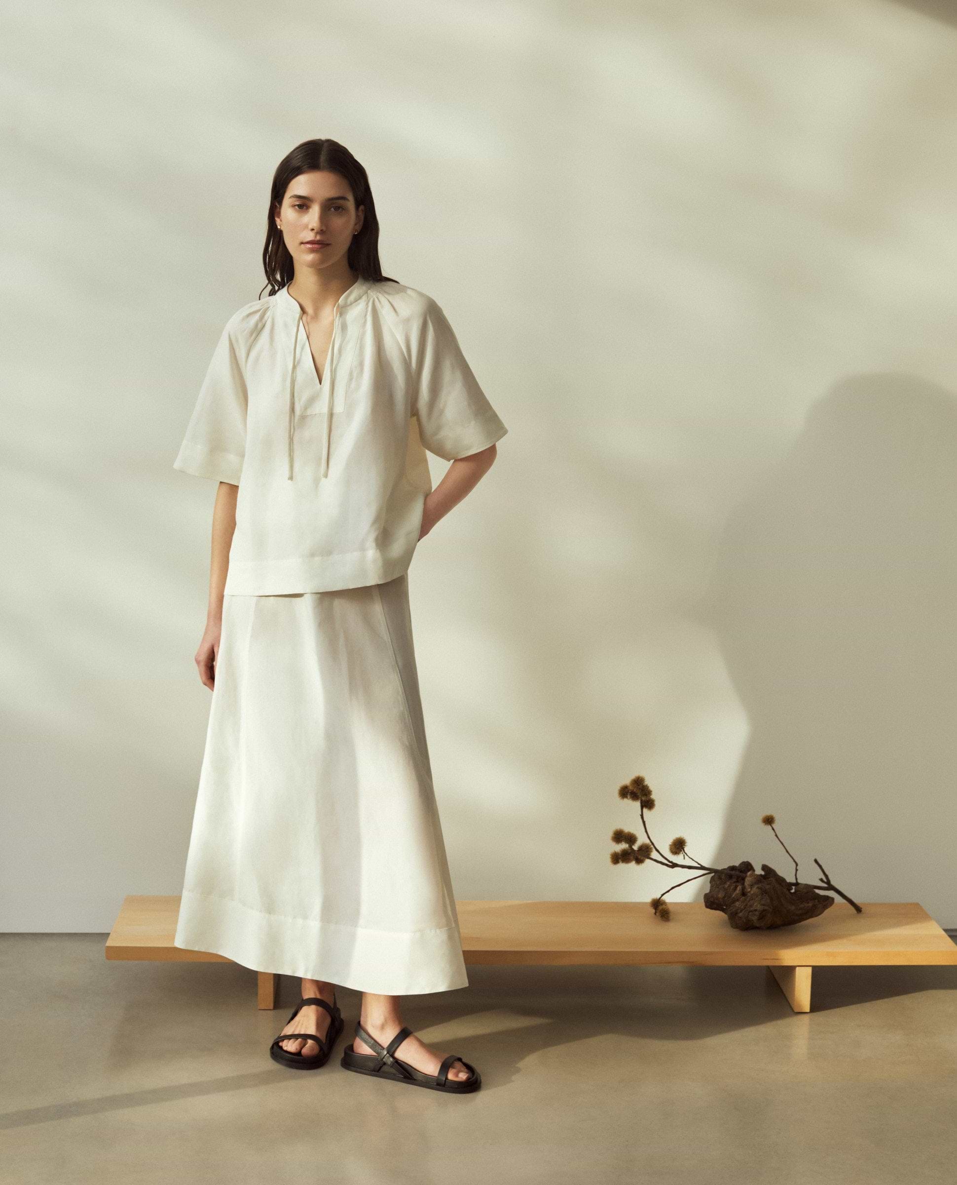 Women's Future-Linen Tie Neck Blouse - Buttermilk