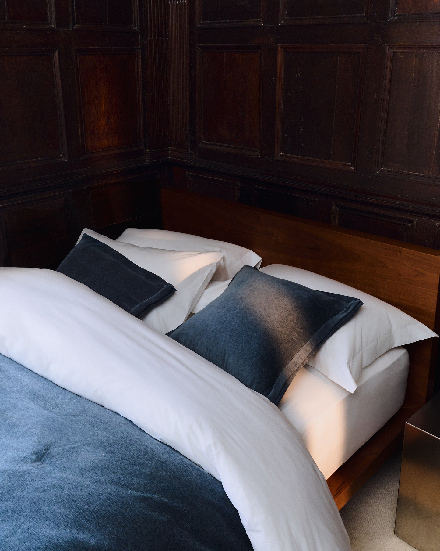 Crisp & Cool Organic Cotton Duvet Set - White