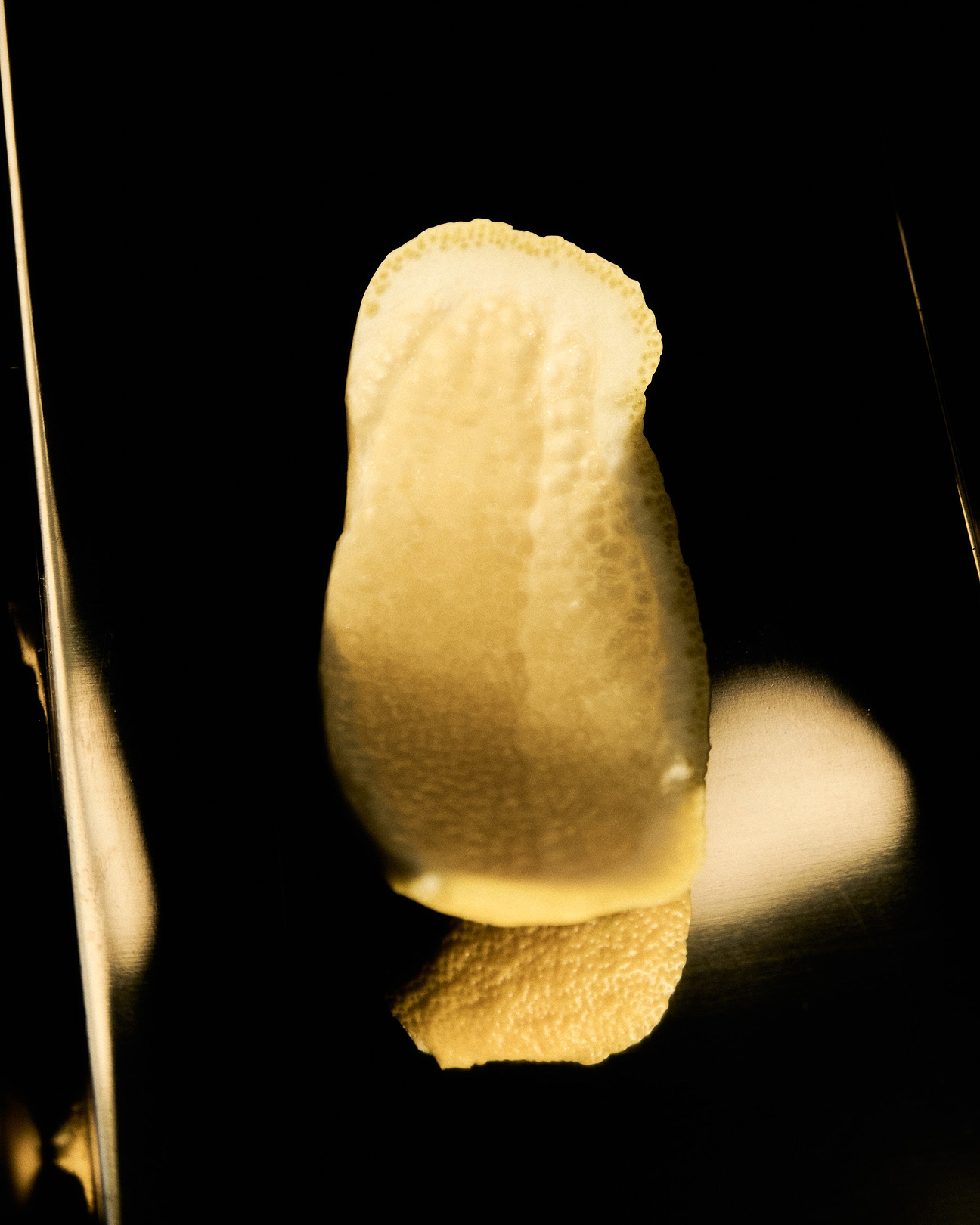 Top note: Lemon