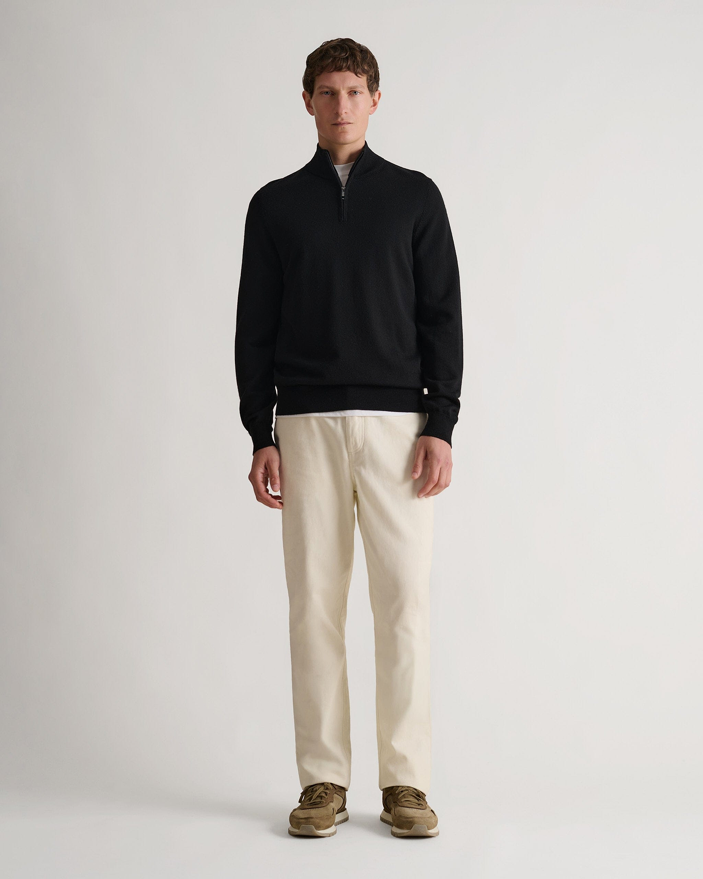 Men's Fine Merino 1/4 Zip Jumper - Black