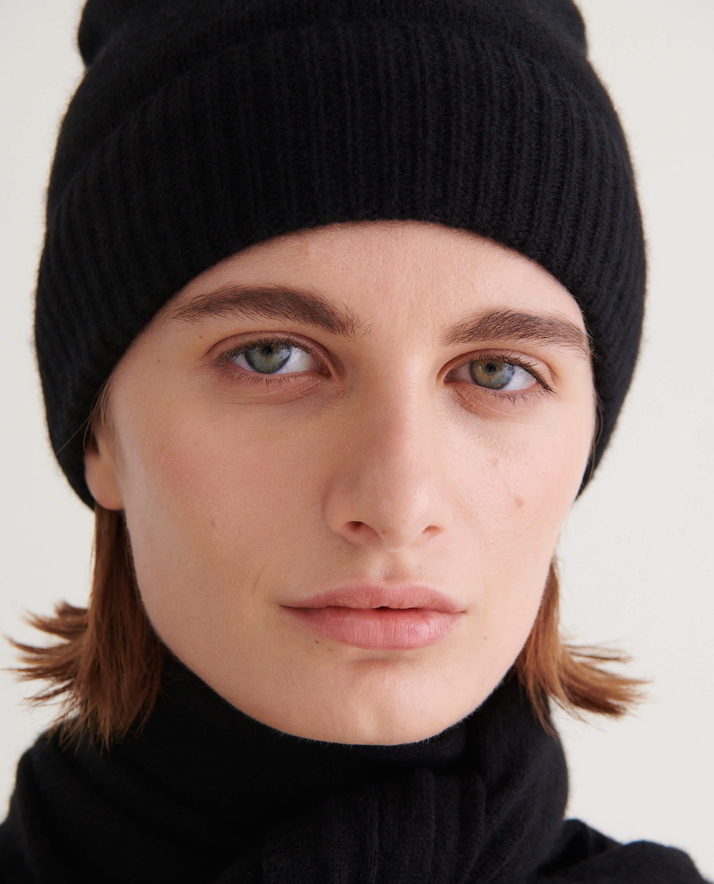 colour_Black
