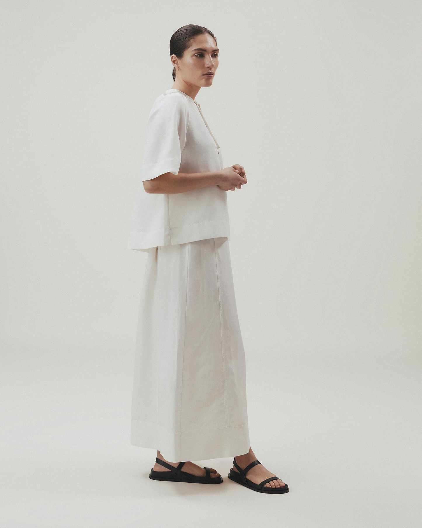 Women's Future-Linen Tie Neck Blouse - Buttermilk