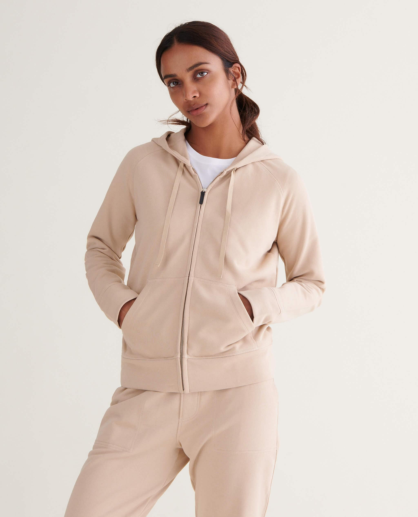 colour_Beige
