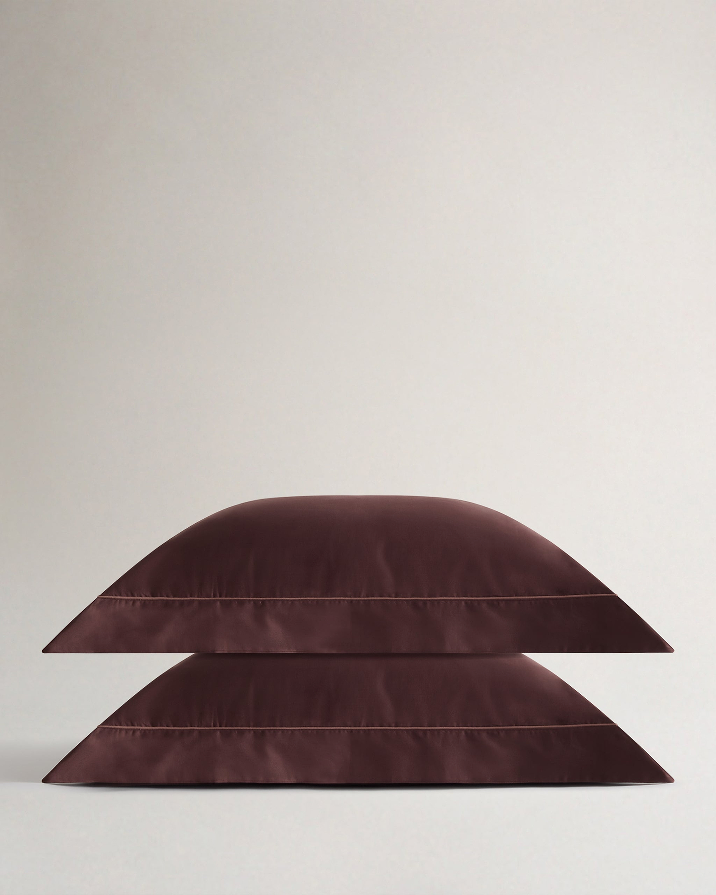 Soft & Smooth Cotton Sateen Oxford Pillowcase Set - Umber Deep Clay Piping