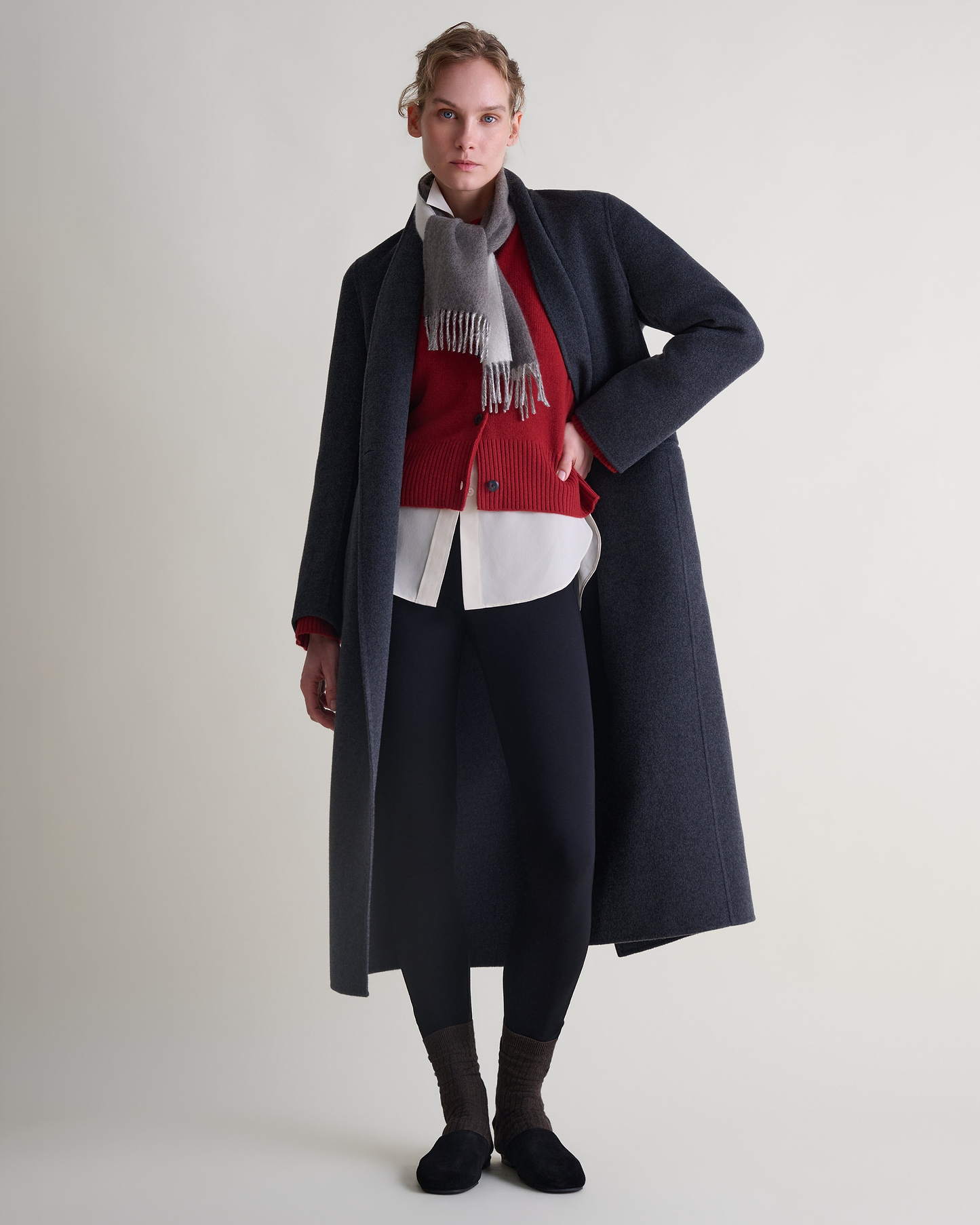 Women's Wool Crew Neck Cardigan - Russet