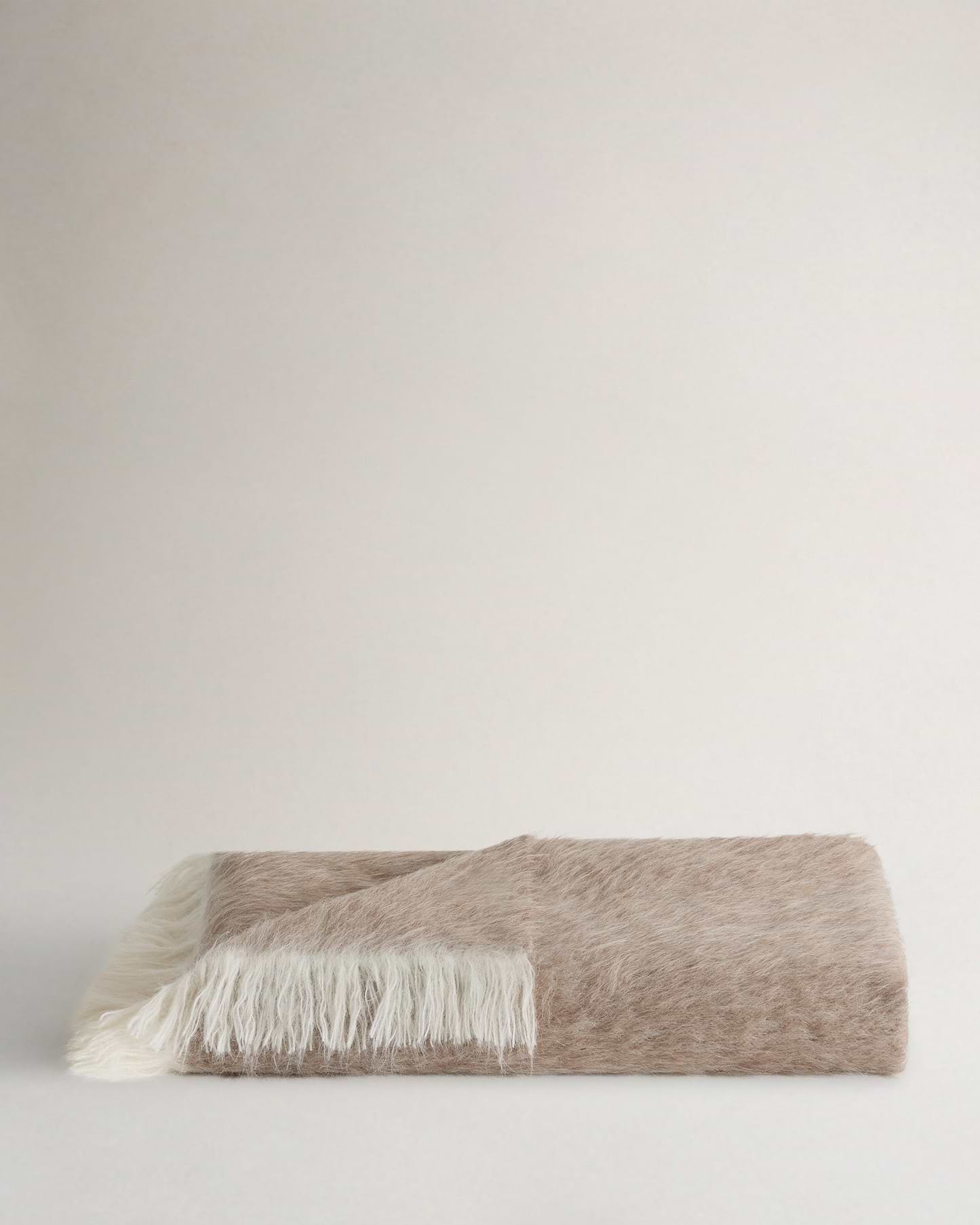 Image 2 of 4 showing Peruvian Alpaca Brushed Throw - Ecru Mole