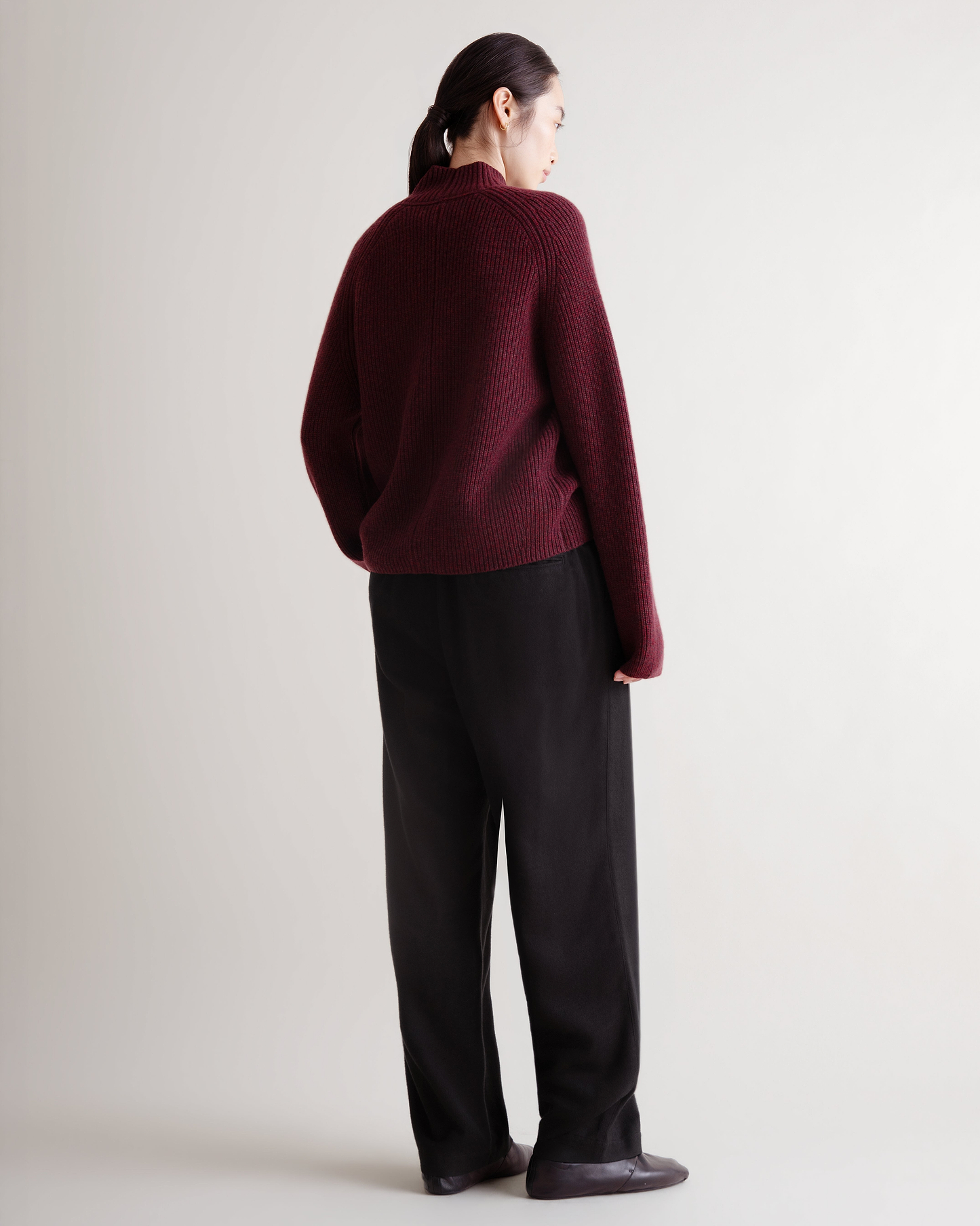 Women's Cashmere Merino Ribbed High Neck Jumper - Oxblood Moulinee